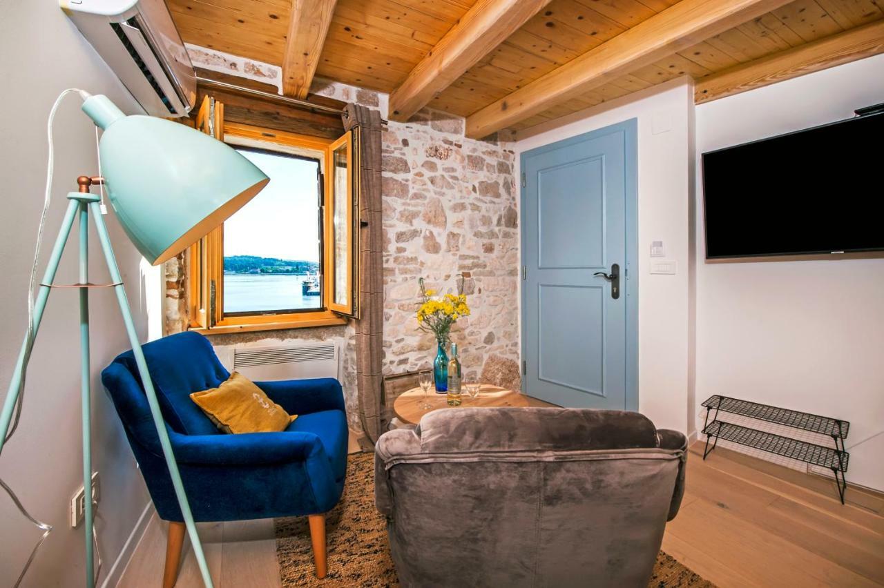 Adriatic Seaview Studio Ровин Екстериор снимка
